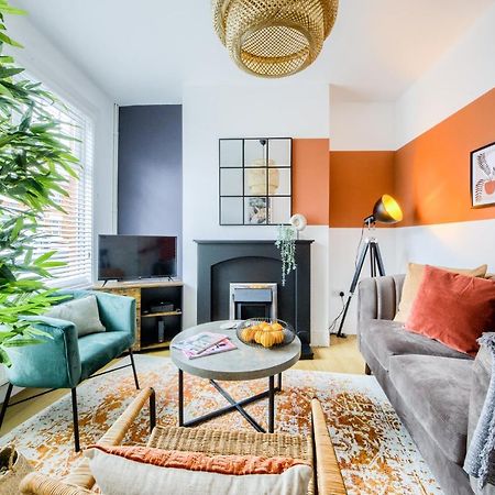 Coventry Fashionable House, City Centre, Free Parking, Sleeps 4, By Empower Homes Exterior foto